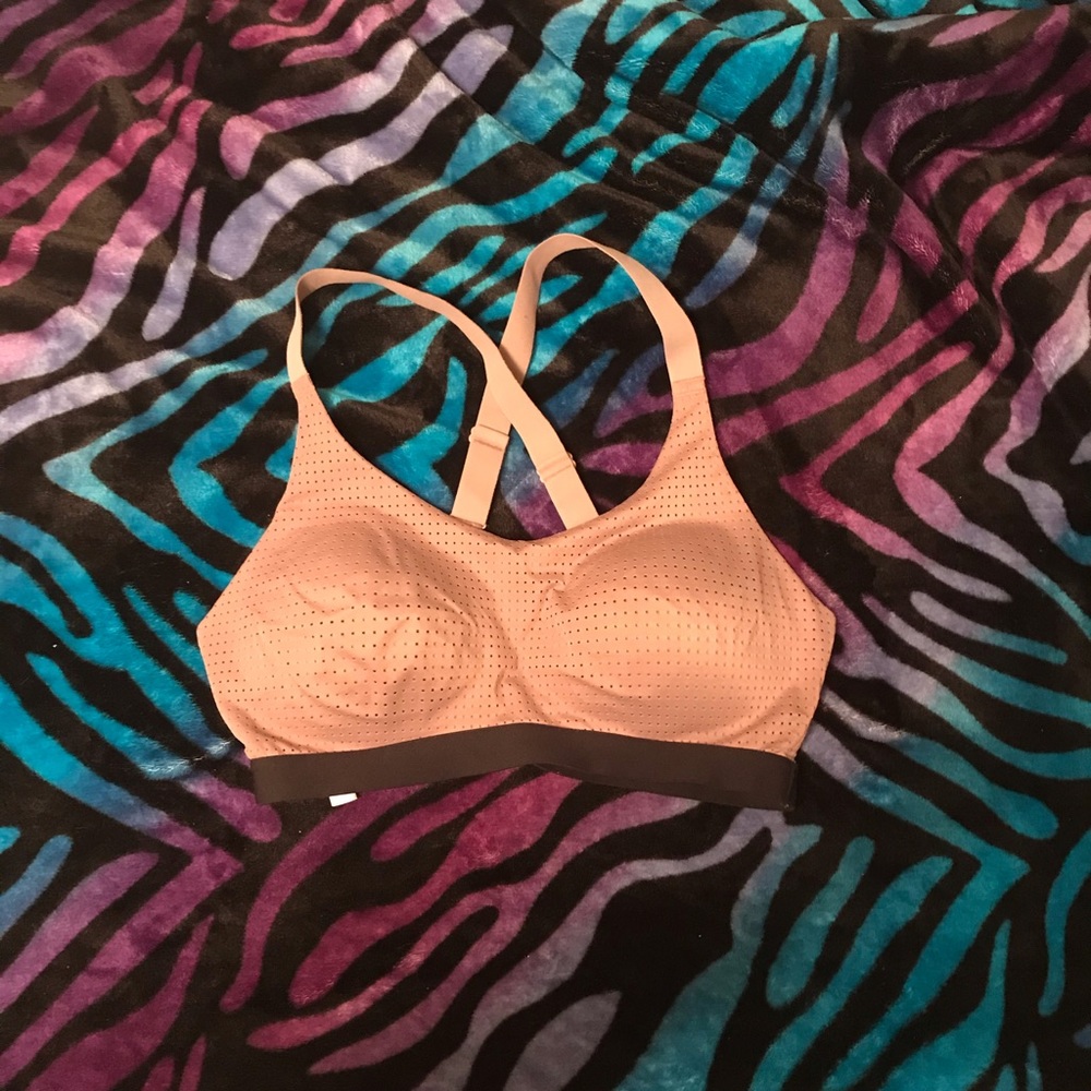 Victoria Secret sports bra